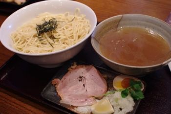 横浜北山田にあるラーメン店 老麺 魂 でいただくおいしいつけ麺 横浜ブログ