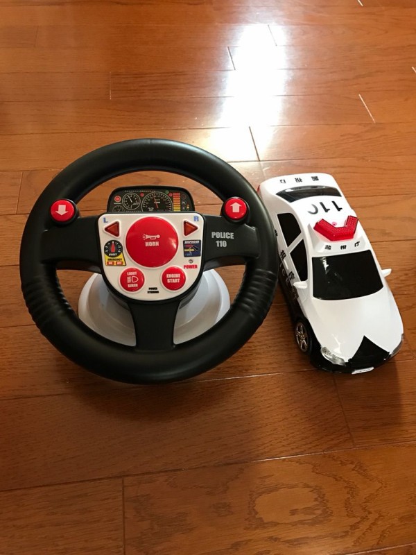 息子５才年中さんのお気に入りおもちゃ☆ラジコンカー・うんてんしちゃおパトロールカー : 小児喘息っ子ママのハッピーライフ