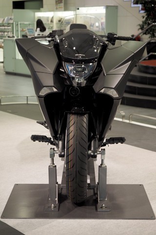 【引取限定】HONDA NM4-01 マットブラック 現状渡し 独創的なスタイルのホンダ「NM4」シリーズやCBR1000RRのスペシャル
