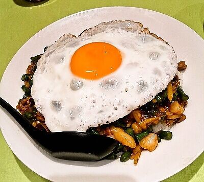 京橋 歓迎 東京スクエアガーデン店 で中華風そぼろ丼と羽根付き餃子 久遠な日々