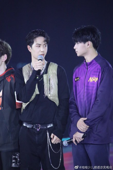 悲報 中国最強のeスポーツプレイヤー 高身長イケメンだった チースポーツ派死亡ｗ なんj 野球をまとめてみたよ