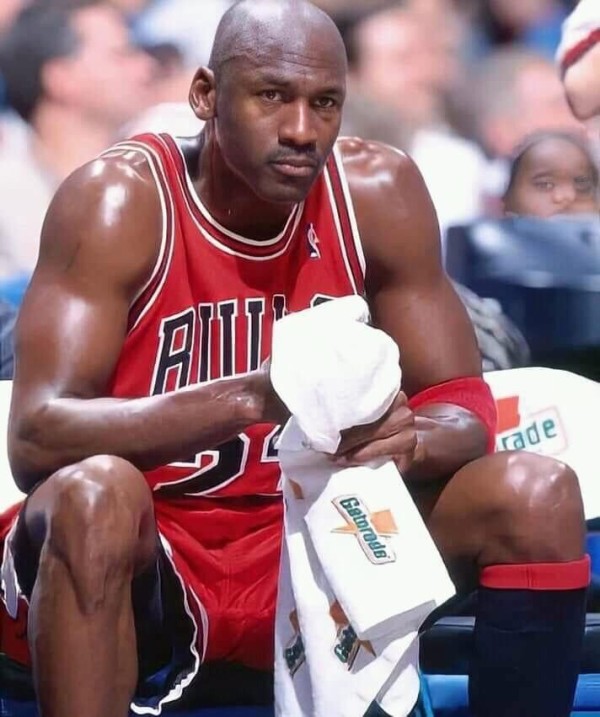 画像 全盛期の高画質マイケル ジョーダンがこちらｗｗ なんj 野球をまとめてみたよ