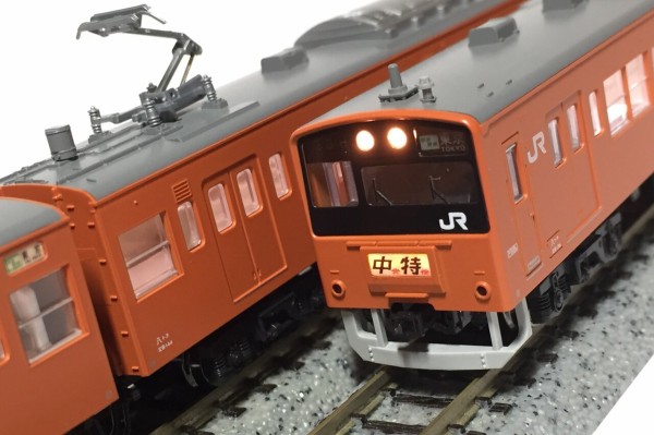 KATO 201系(中央線色) シングルアームパンタグラフ装備 : KurekouPortal