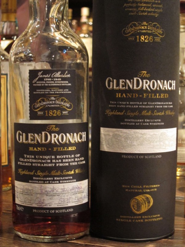 The GlenDronach ハンドフィルドウイスキー 230f45c6.jpg