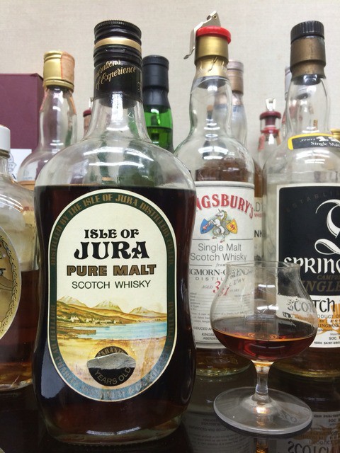 最安値　JURA 21年 シングルモルトウイスキー　アイル オブ ジュラ ジュラ 21年 44% オフィシャルボトル | DRINKERS LOUNGE｜ドリンカーズ