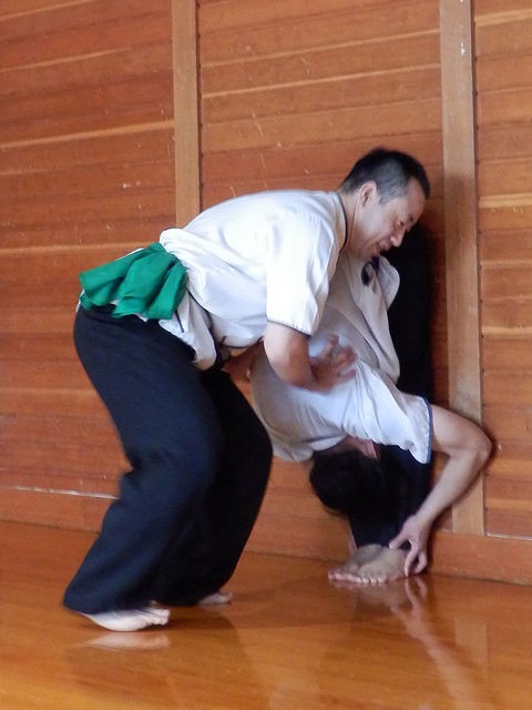 グレートジャーニーオブカラテ2特別編！中達也先生！宮平保先生！ Attack the bones directly! Tamotsu Miyahira, Amazing Kung-fu