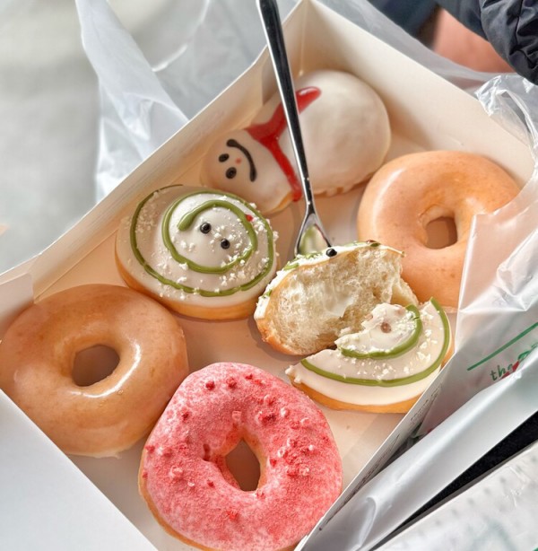 新発売期間限定☆2025年干支ドーナツ【クリスピー・クリーム・ドーナツ