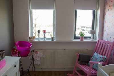 ピンクに花柄模様の壁紙の部屋 可愛い部屋紹介ブログ