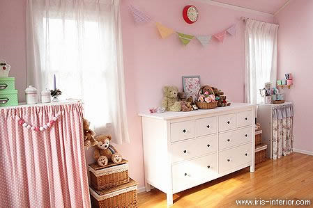 ベビーピンクの壁の二人部屋 可愛い部屋紹介ブログ