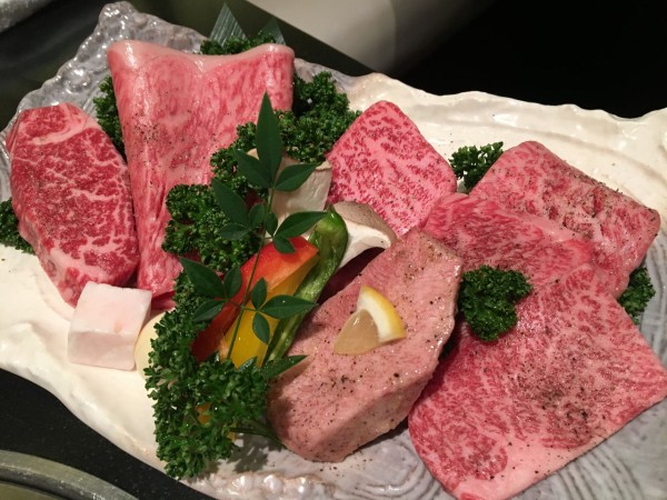 南麻布 炭火焼肉 きらく亭 で絶品特選盛り合わせを食らう ロップイヤー日記 千葉グルメ編