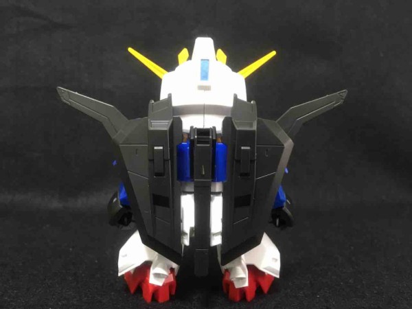 SDガンダム クロスシルエット B賞 Amazon.com: Gundam SD Gundam Cross Silhouette Model Kit