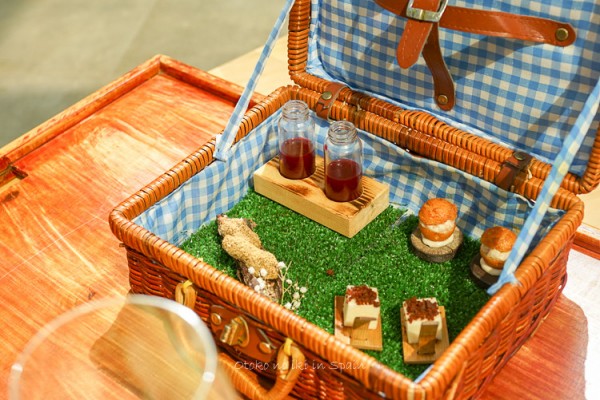 Amona Maria Delicatessen>