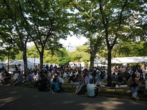 オクトーバーフェスト 日比谷公園 気仙沼の遊び方