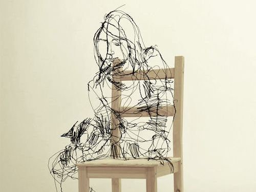 これが針金だって信じられる？スケッチ描きにしか見えないワイヤー