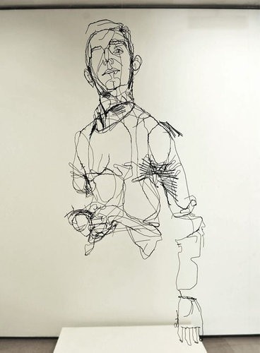 これが針金だって信じられる？スケッチ描きにしか見えないワイヤー