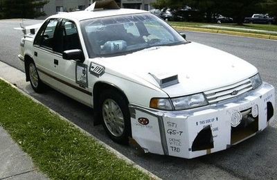 ダサいのか格好いいのか 車に自作のエアロパーツを装着した画像 らばq