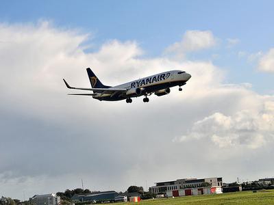 トイレ有料化の飛行機会社 チケットの値段は超ビックリの数百円から らばq