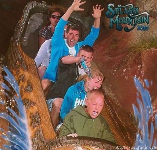 これは動かぬ証拠 ついにスプラッシュマウンテンの1番前の席がよく濡れる理由が解明された らばq