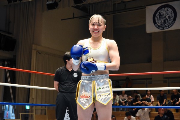 SHIORIN♡がダウンを奪い完勝、Uver∞miyU、紗耶香、MIKU、ゼイナ