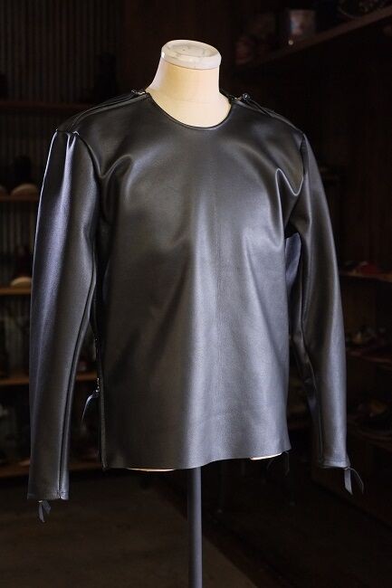 納めさせていただきました。 LANGLITZ LEATHERS 