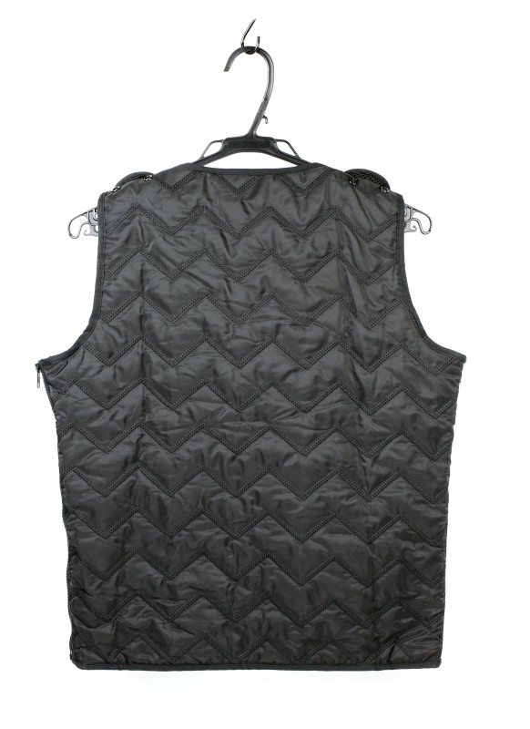 電気で発熱する！ARRIS 充電式電熱ベストを買ってみた : GUN DOLL