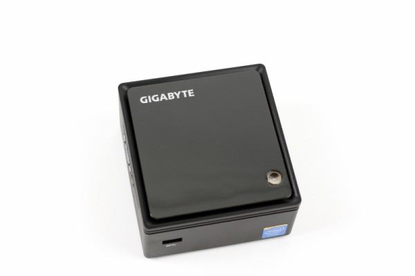 ★すぐに使用可 GB-BXBT-2807 GIGABYTE BRIX INTEL335 SSD180GB CFDメモリ4GB 省電力 ベアボーン NUC★ : Gigabyte GB-BXBT-2807 Barebones Mini PC w⁄ Intel