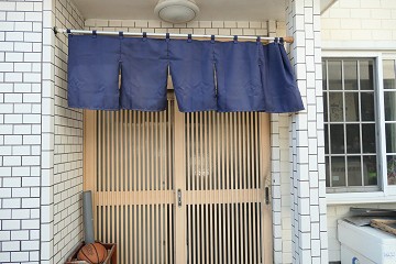 銚子 天ぷらラーメン を求めて 蕎麦処 やぶ 銚子 千葉ラーメン 千葉ラーメンをイタ車でgo らんちば Powered By ライブドアブログ