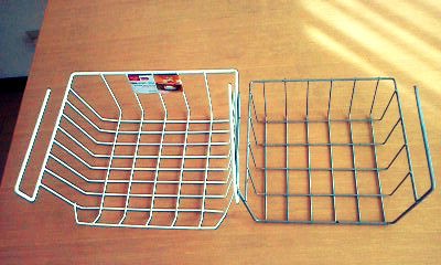 100均 吊り下げワイヤーバスケットを使って洗面所をもっと使いやすく ホンマに住めば都 なんやろか