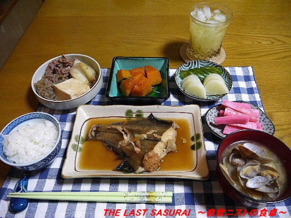 夕食 かれいの煮付け 肉豆腐 かぼちゃ煮物 The Last Sasurai 自炊ニストの食卓