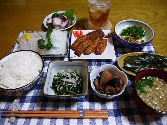 夕食 鯛の昆布〆 天然たこぶつ さつま揚げ ほうれん草おひたし The Last Sasurai 自炊ニストの食卓