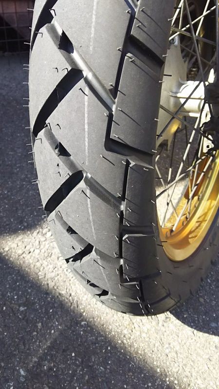 セロー250さんにIRCのGP-210を履かせました。 : 中央自治区マンナッカー