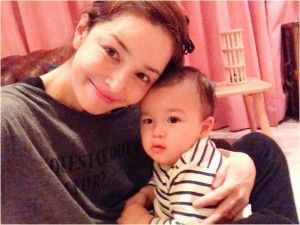 ニュース 元サッカー日本代表 柳沢敦 妻と子供もいるのに 美人サポーターと不倫発覚 ゴールド速報