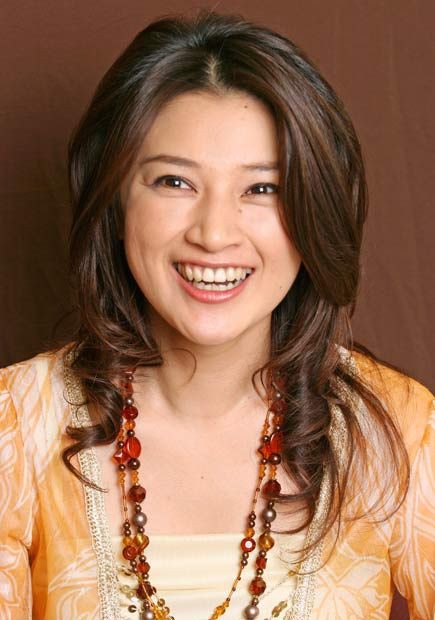 芸能 島崎和歌子 広瀬すずに似てる と言う意見に反論 すずちゃんが自分に似ているんだ と 言い張る ゴールド速報