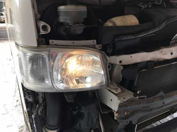 ハイエースにkoito Ledヘッドライト装着 つれづれなるままのled Factory店長ブログ