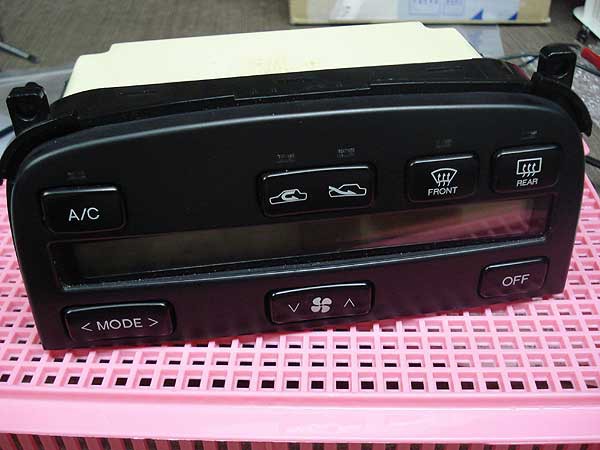 トヨタソアラ30 エアコンパネル