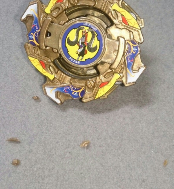 ベイブレード アリエル2の開封 : lekeulionのブログ