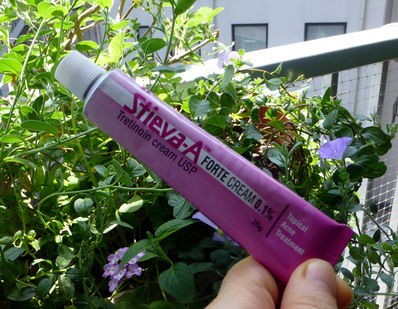 あさイチで紹介トレチノイン ハイドロキノンでシミ消しやってみる あ そ