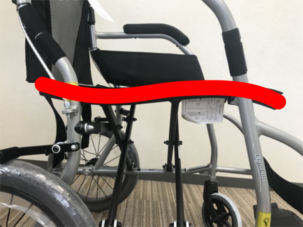 WC-NJ01751)ラックヘルスケア エルゴライト 軽量 介助式 車椅子 新しい