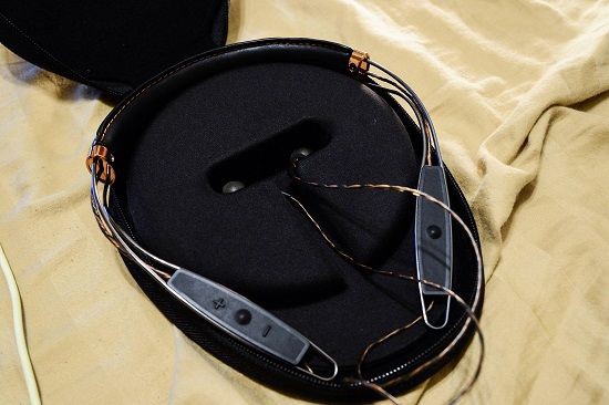 ファッションでヘッドホンってダサいのか ファ板速報 ファッションでヘッドホンってダサいのか ファ板速報