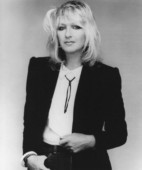 □ CHRISTINE McVIE passed away : Light Mellow on the web ～ turntable diary ～