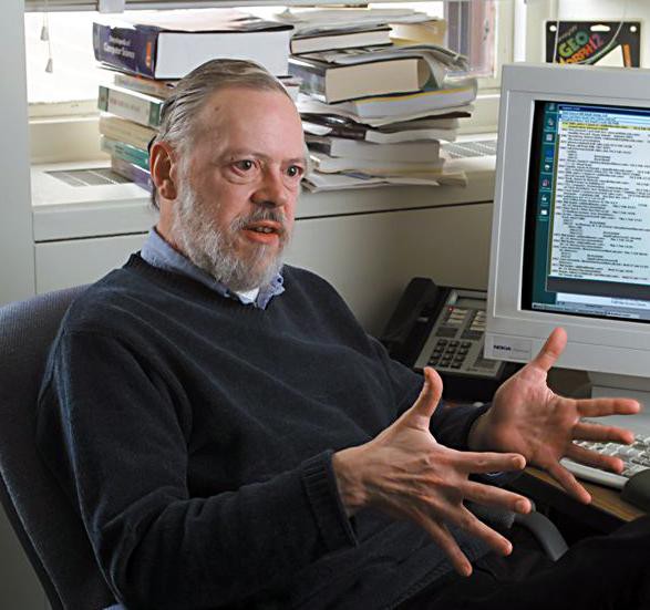 訃報 C 言語の開発者 デニス リッチー氏が死去 Lite Create
