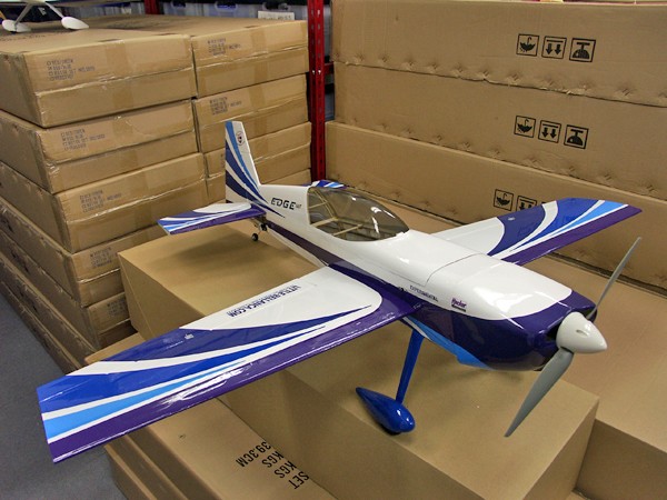 グレートプレーンズのEDGE540(電動30クラス）の製作と初飛行