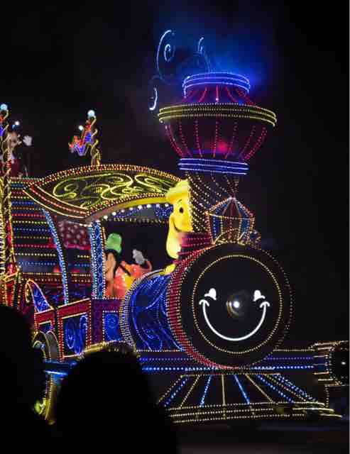 エレクトリカルパレード ドリームライツ In 東京ディズニーランド ひとりディズニー 大人の時間