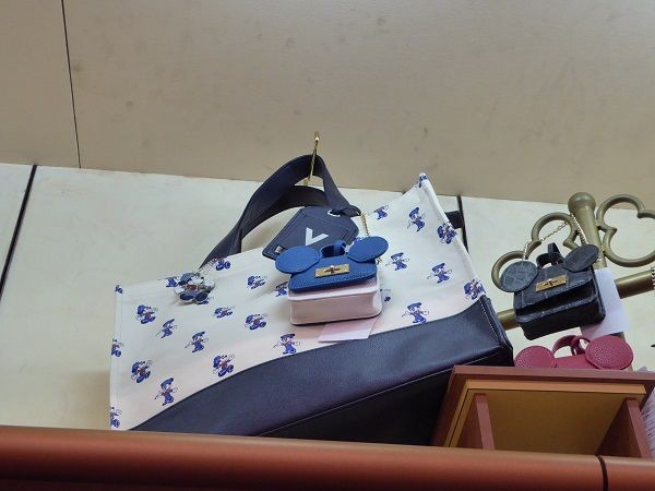 ミラコスタの宿泊者限定トートバッグ＆ラゲッジタグ（あの方とおそろい