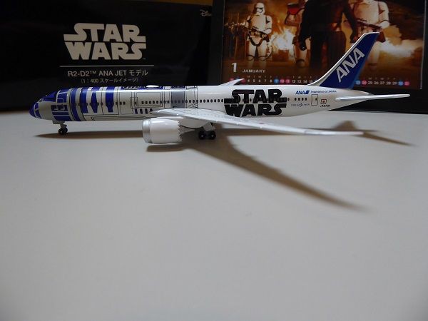 Amazon.co.jp: (品)ANA 機内販売限定 R2-D2 ANA JETモデル 1400