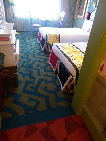 ふしぎの国のアリス　ルームランプ 公式】ディズニーふしぎの国のアリスルーム（2026年4月1日（水