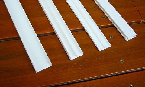ポリカーボネートの二重窓をDIY 結露防止・断熱効果・防音効果あり