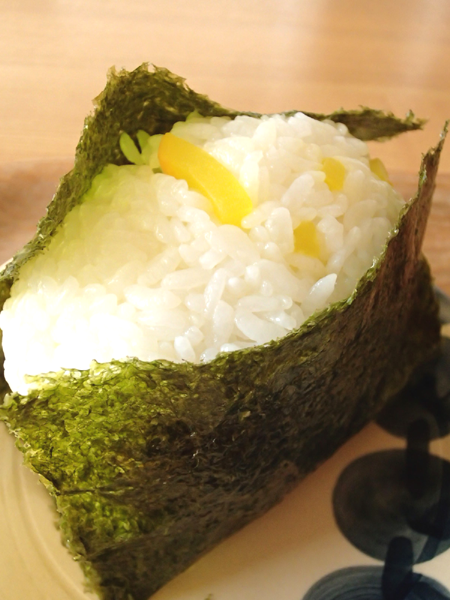 たくあん おにぎり