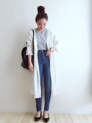 ガールズニュース さらっと羽織りたい レースガウン で作る おしゃれなコーディネート Naturalbeauty Com