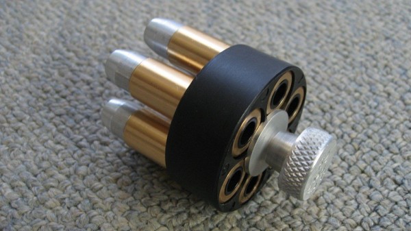 HKS社製 スピードローダー 44マグナム マルシン 8MM HKS社製 スピードローダー 44マグナム マルシン 8MM - メルカリ